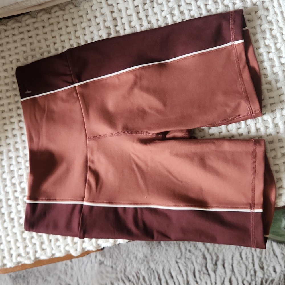 NWOT Abercrombie YPB bike shorts. (S)